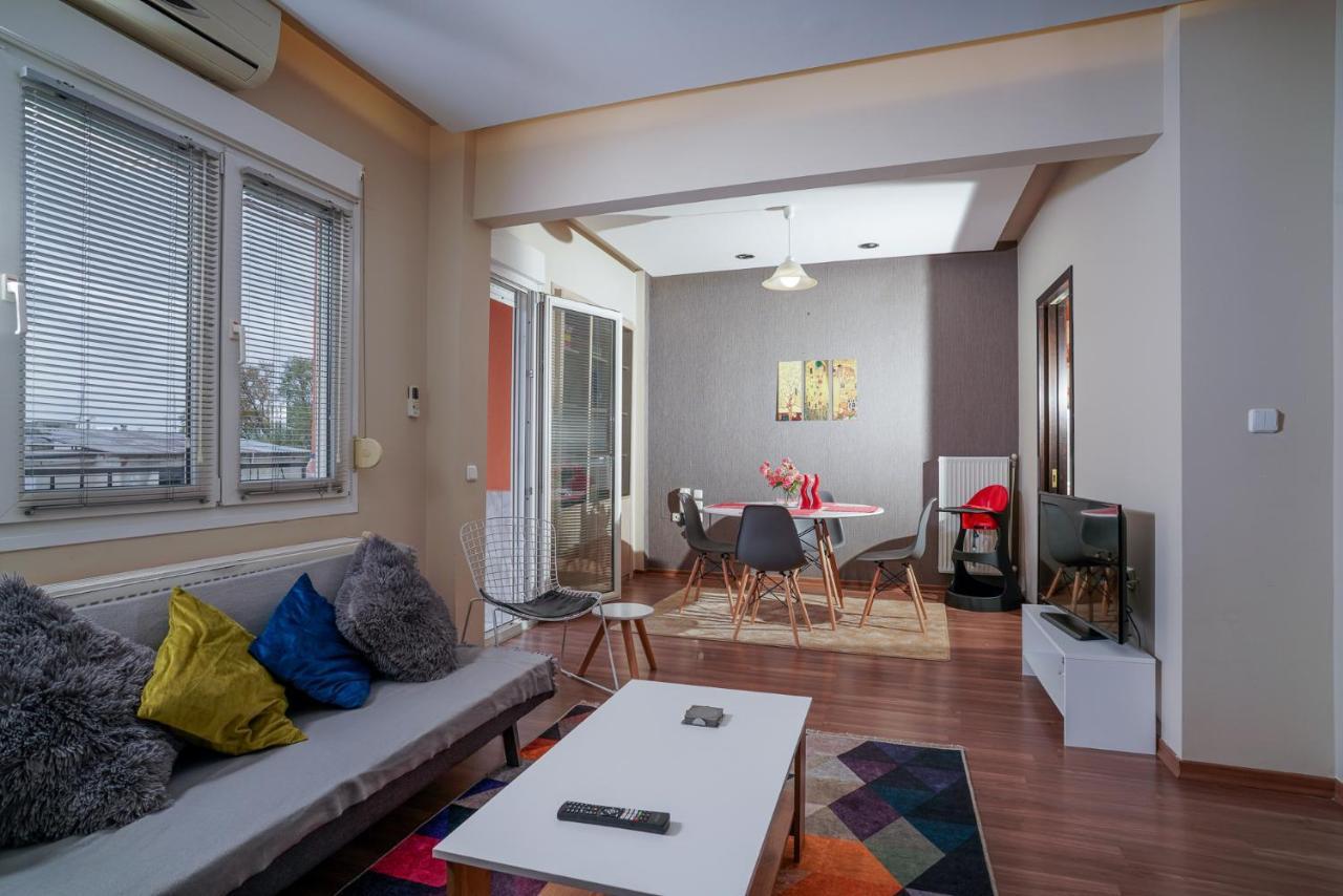 Downtown Comfy Apartment Edessa Exterior photo