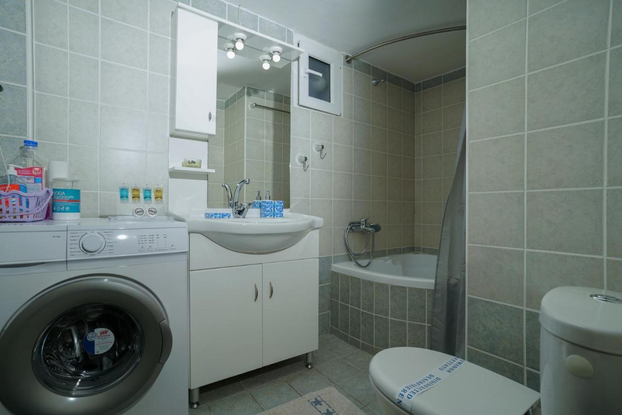 Downtown Comfy Apartment Edessa Exterior photo