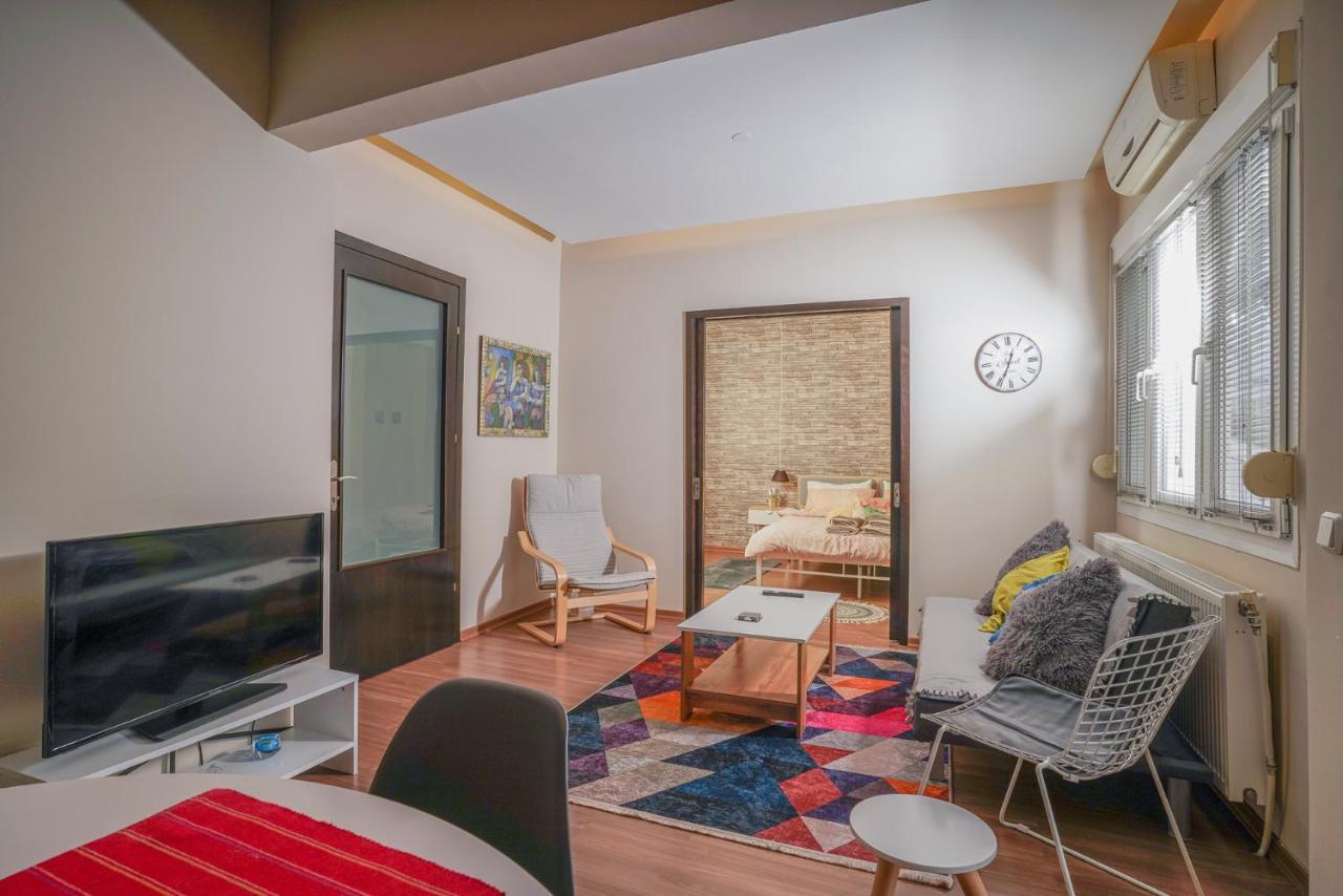 Downtown Comfy Apartment Edessa Exterior photo