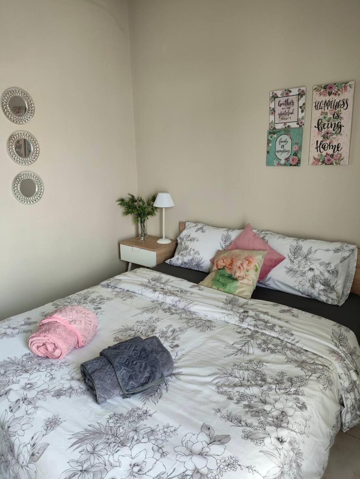 Downtown Comfy Apartment Edessa Exterior photo